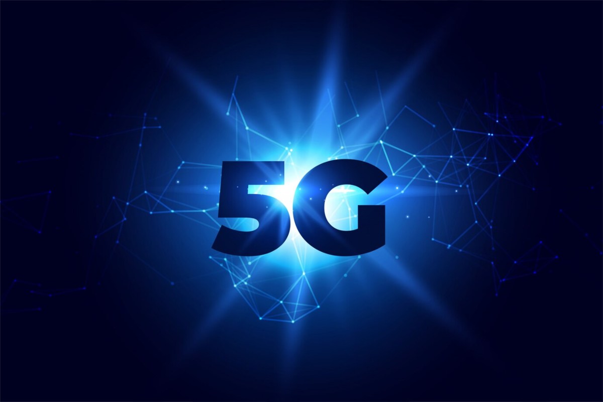 C'est cadeau ! SFR offre gratuitement la 5G à tous ses abonnés mobile, et pas seulement pendant quelques mois